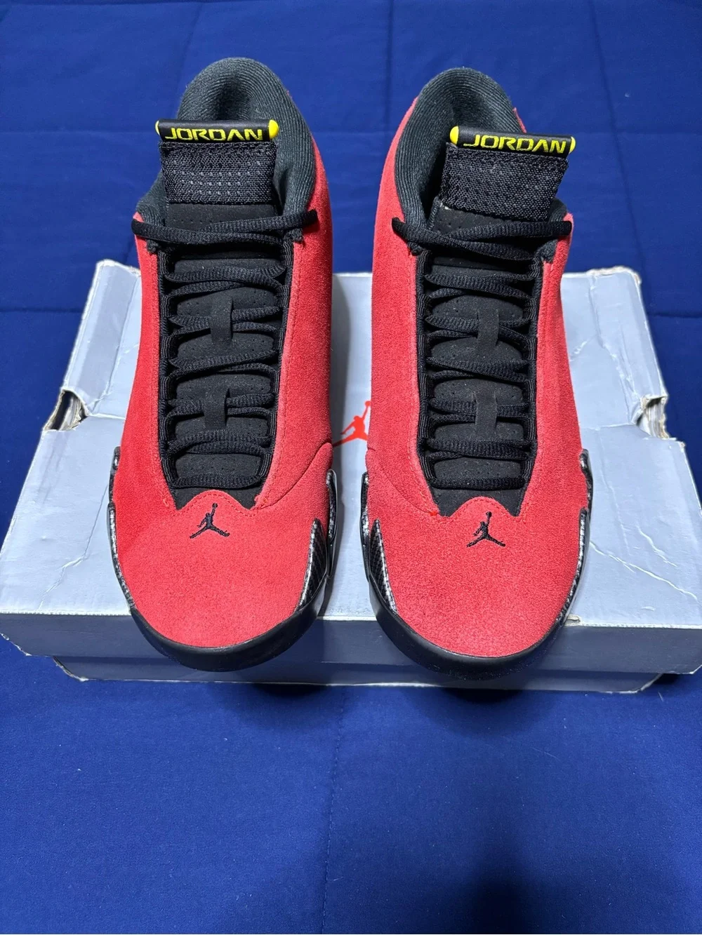 Jordan 14 Retro Ferrari 2025 Size 8